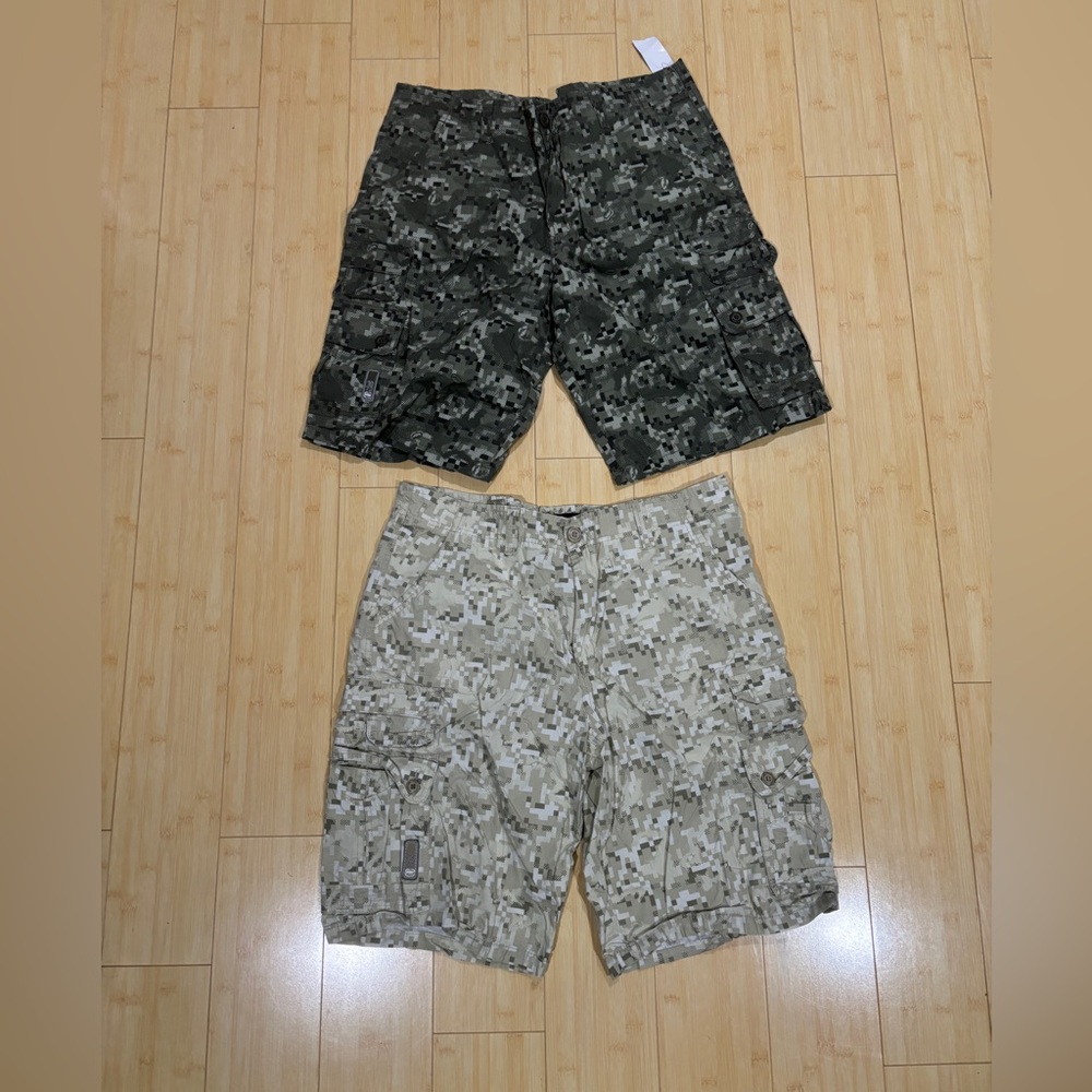Ecko Unlimited Cargo Shorts Bundle